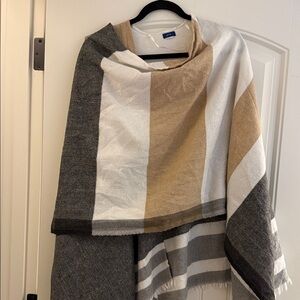 Apt. 9 wrap shawl in Gray, White, and Tan